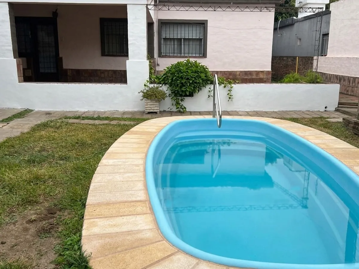 Casa con departamento independiente y piscina en Barrio Norte, Jesús María — foto 5