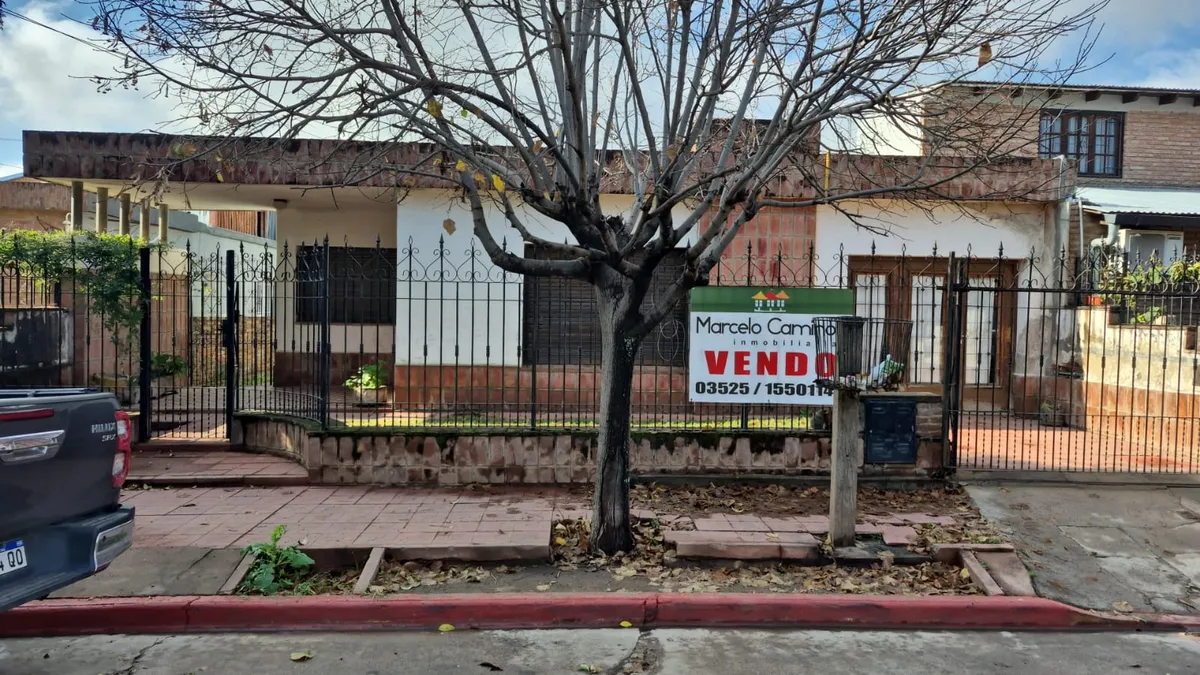 Casa con departamento independiente y piscina en Barrio Norte, Jesús María · Jesús María