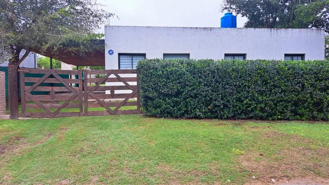 Casa con piscina y 95m2 cubiertos en La Granja — foto 5