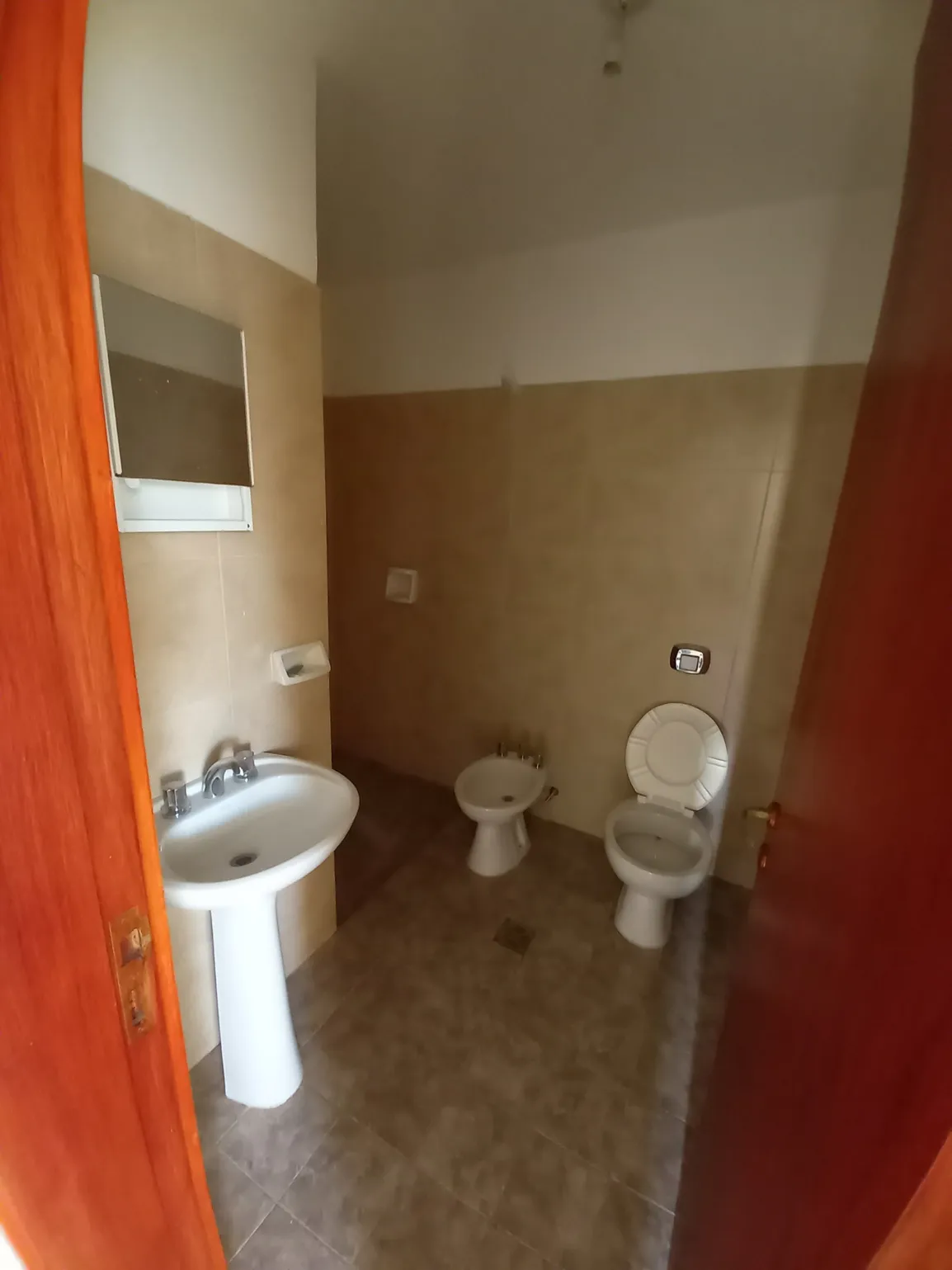 Compra departamento 2 dormitorios y cochera o compra todo el bloque en Jesús María, Córdoba — foto 5