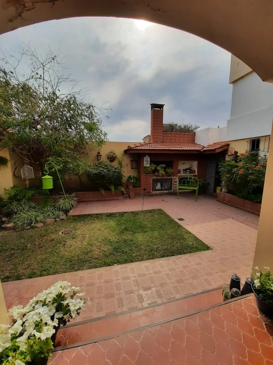 Casa con pileta en corazón de Jesús María — foto 12