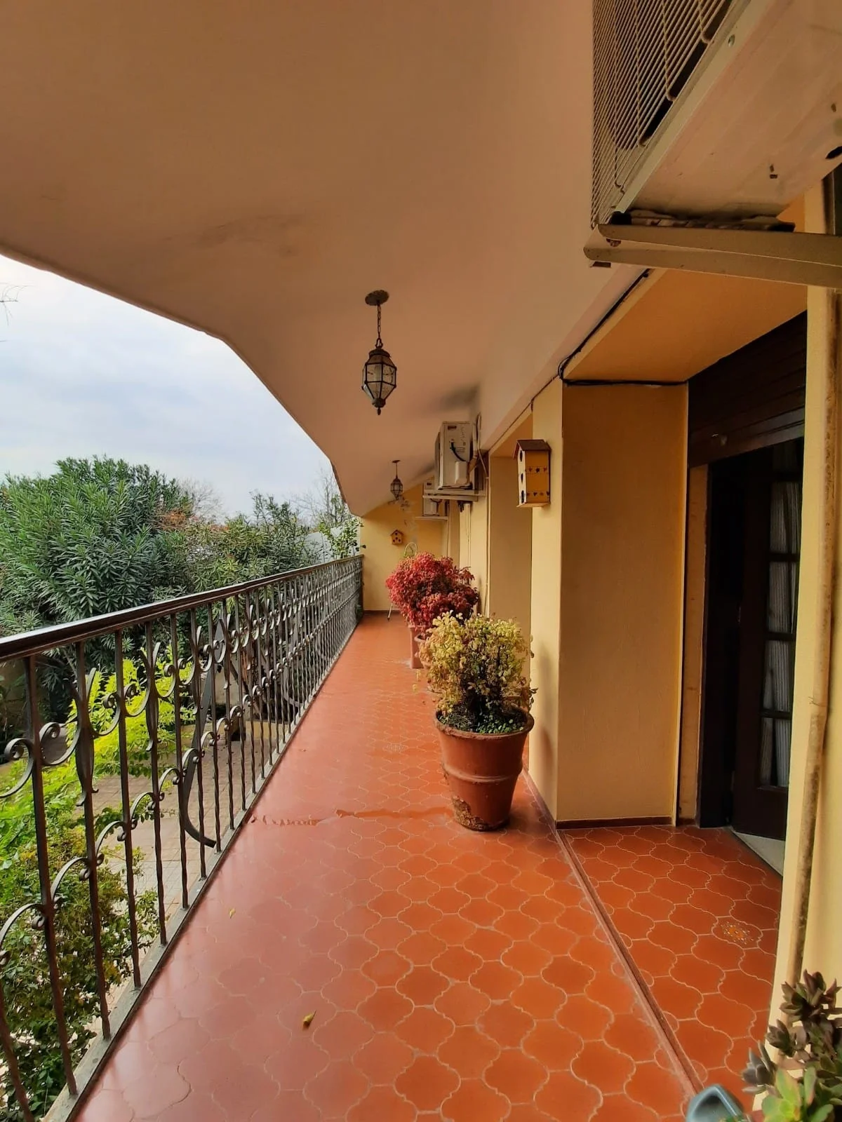 Casa con pileta en corazón de Jesús María — foto 14