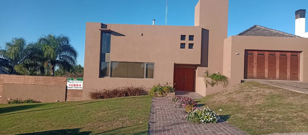 Importante propiedad en Jesús María a metros del Colegio Seminario – 3 dorm, suite y terraza · Jesús María