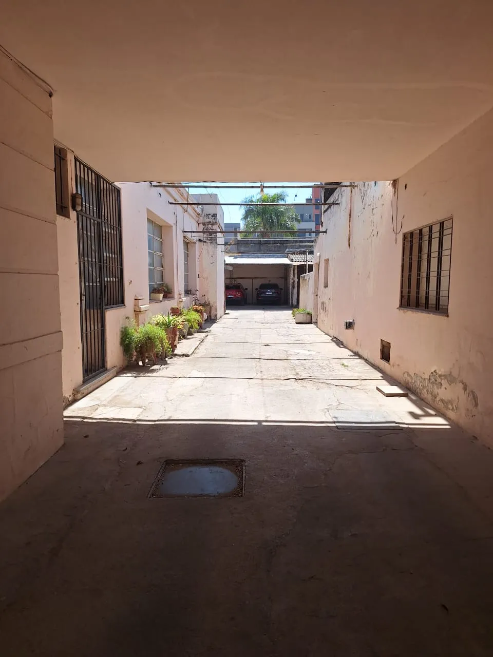 Oportunidad de Inversión en Jesús María: Locales Comerciales + Departamentos — foto 3