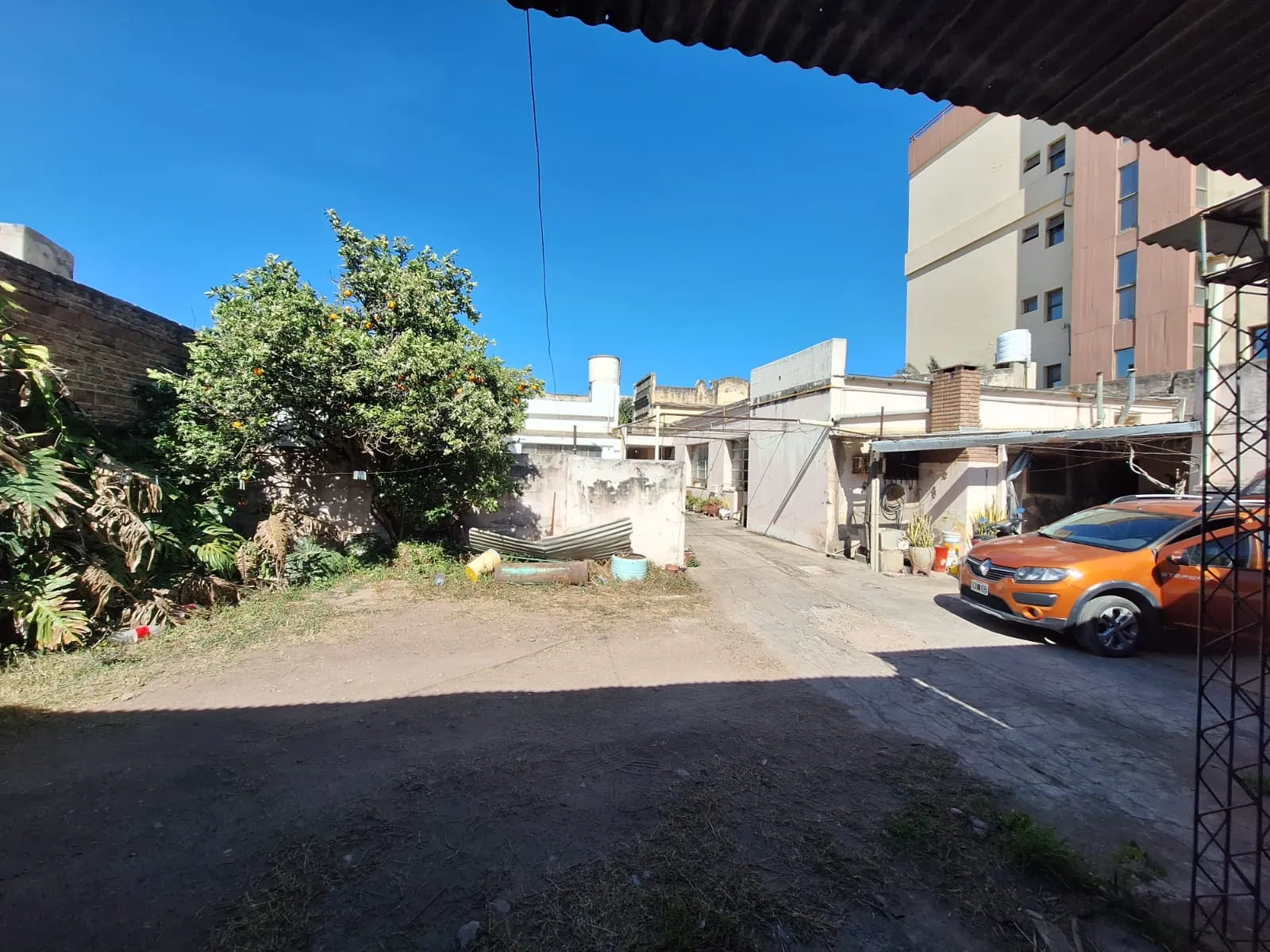 Oportunidad de Inversión en Jesús María: Locales Comerciales + Departamentos — foto 7